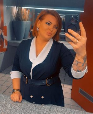 PAULA 33