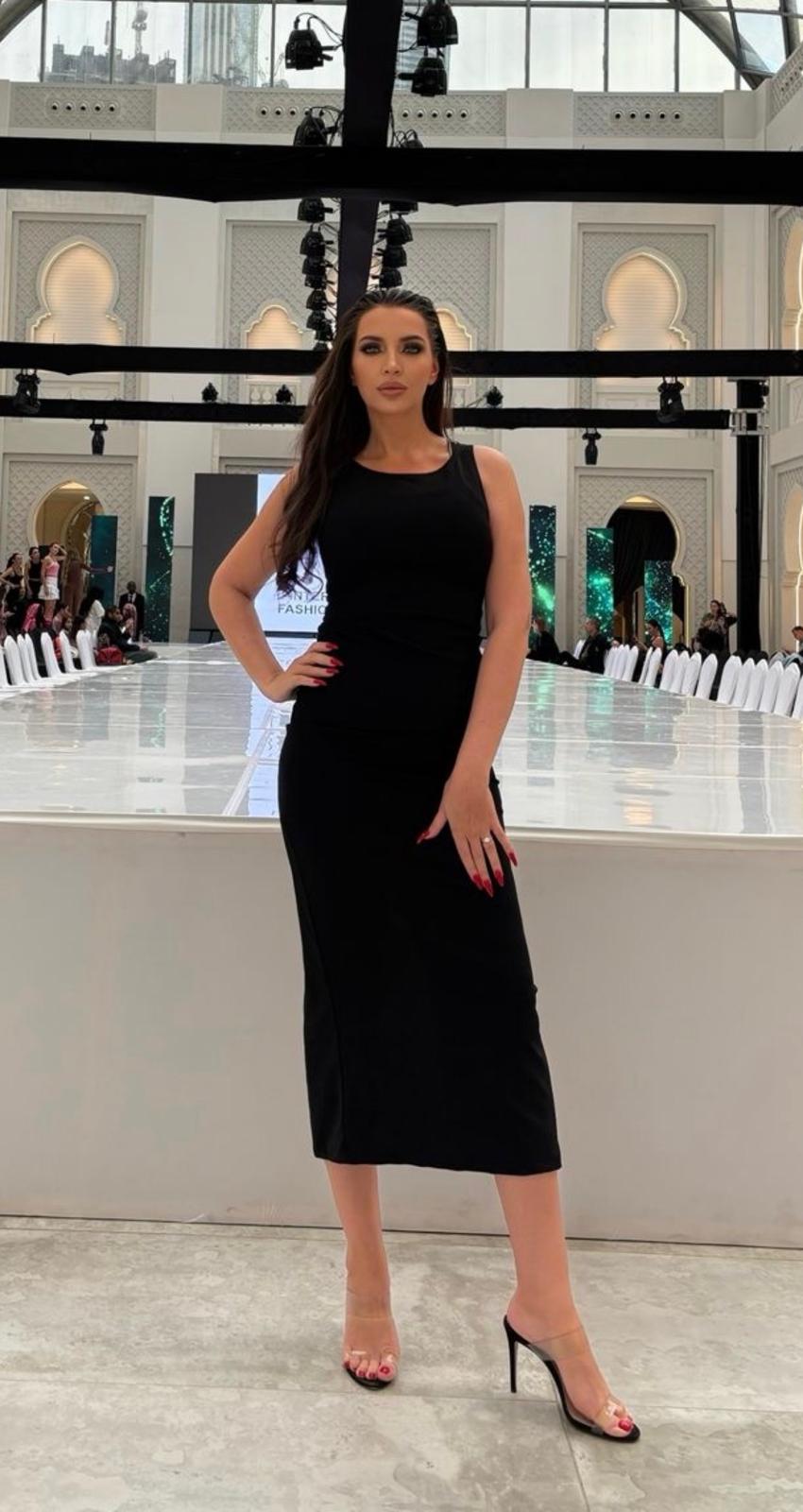 ELENA 44 - obrazek 5