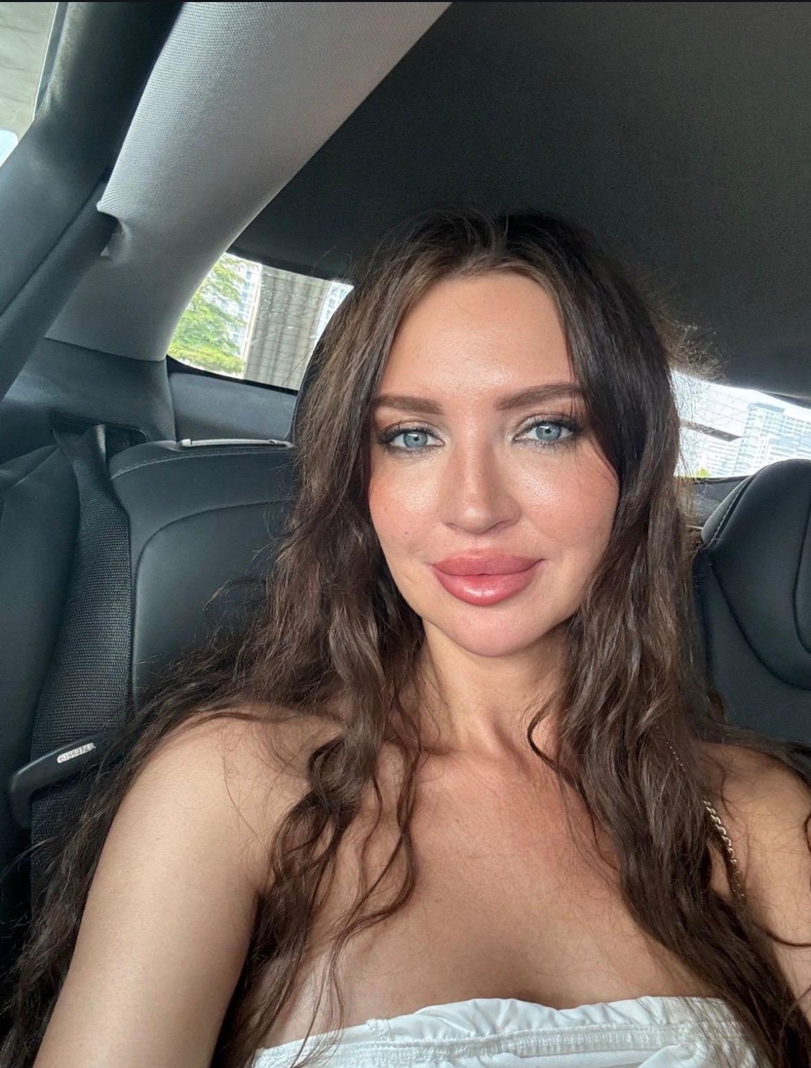 ELENA 44 - obrazek 3