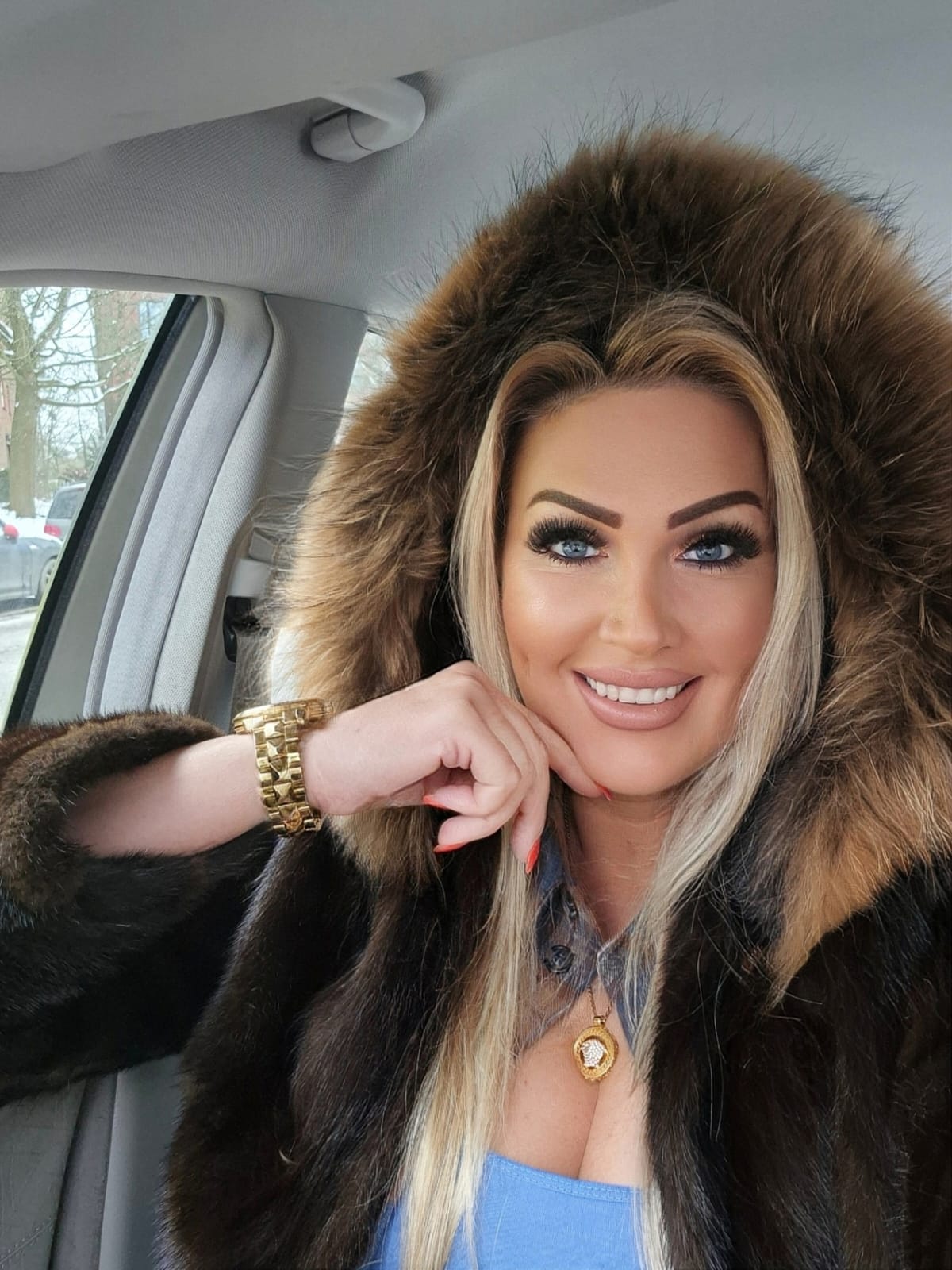 ANGELIKA 46 Aus Hamburg
