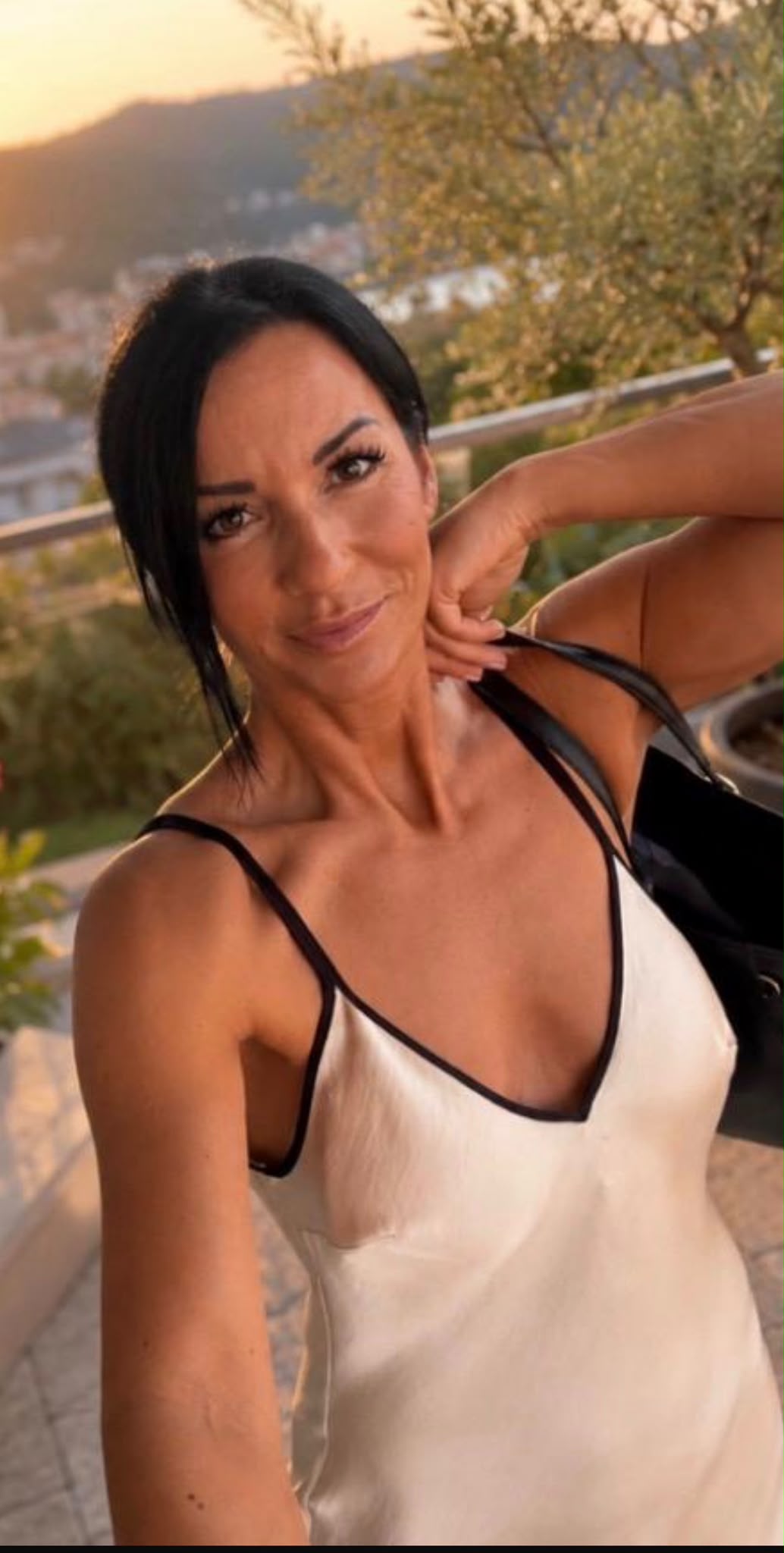 ROXANA 45 aus Frankfurt am Main - obrazek 2