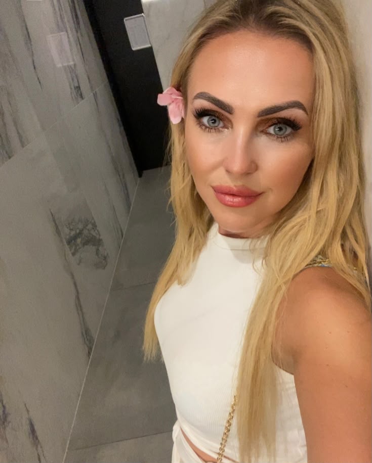PAULA 39 - obrazek 5